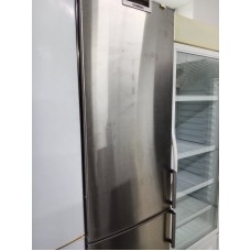 Холодильник Siemens KG39FP90