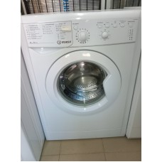 Стиральная машина Indesit IWSB 5085